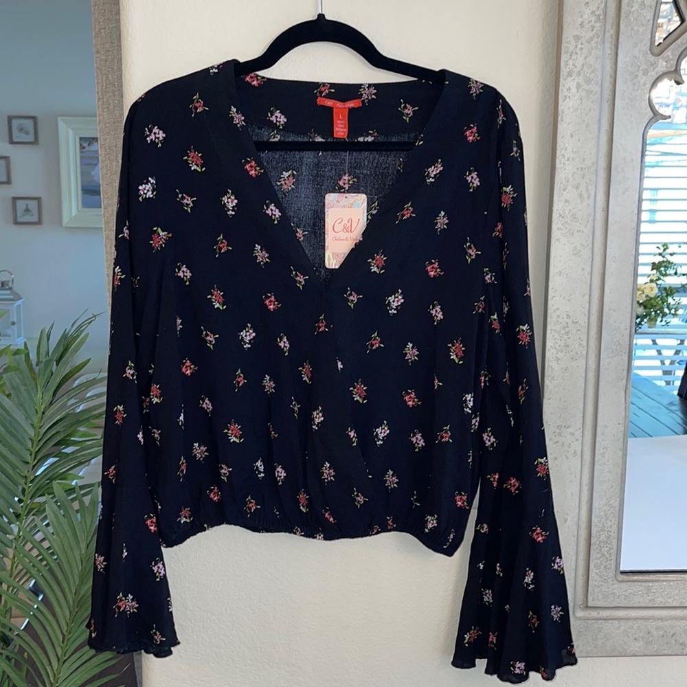 Chelsea & Violet Black Floral Crop Top